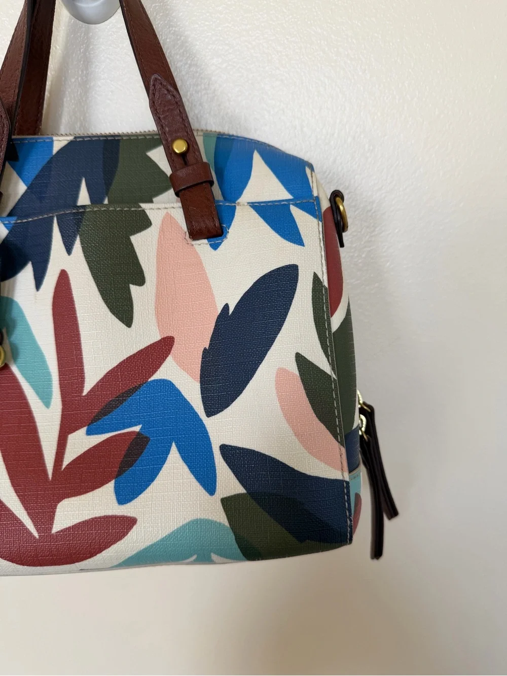 FOSSIL Colorful Leaf Print Handbag